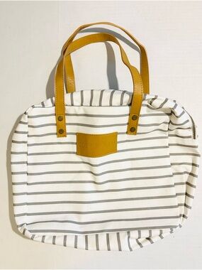 Cozy Earth King Size White & Gray Striped Waxed Canvas Zipper Tote Bag 11”x12”
